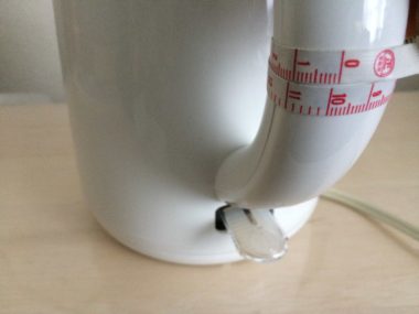 電気ケトルの取っ手