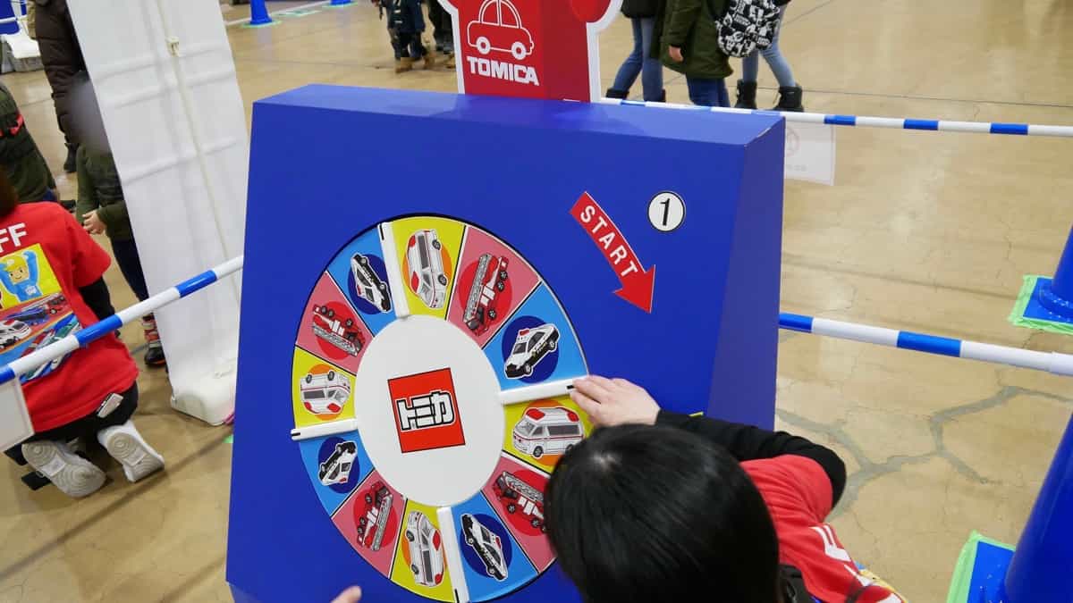 トミカルーレット左