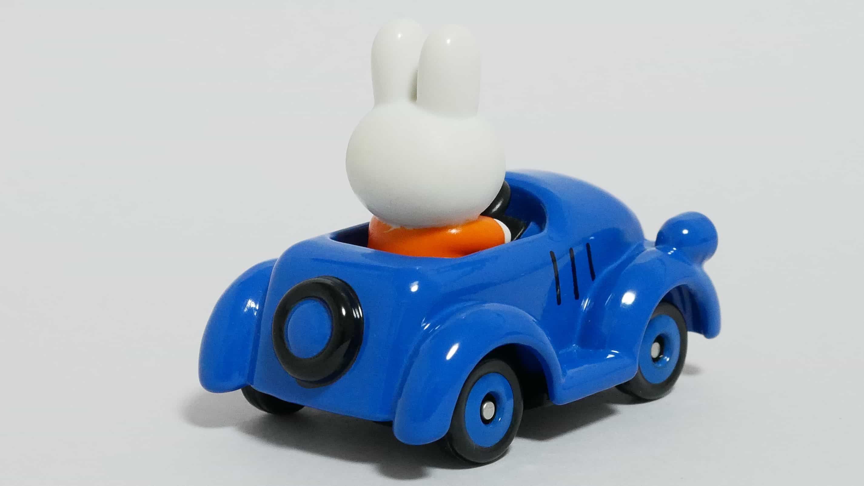 ドリームトミカNo.160-1ミッフィー-後