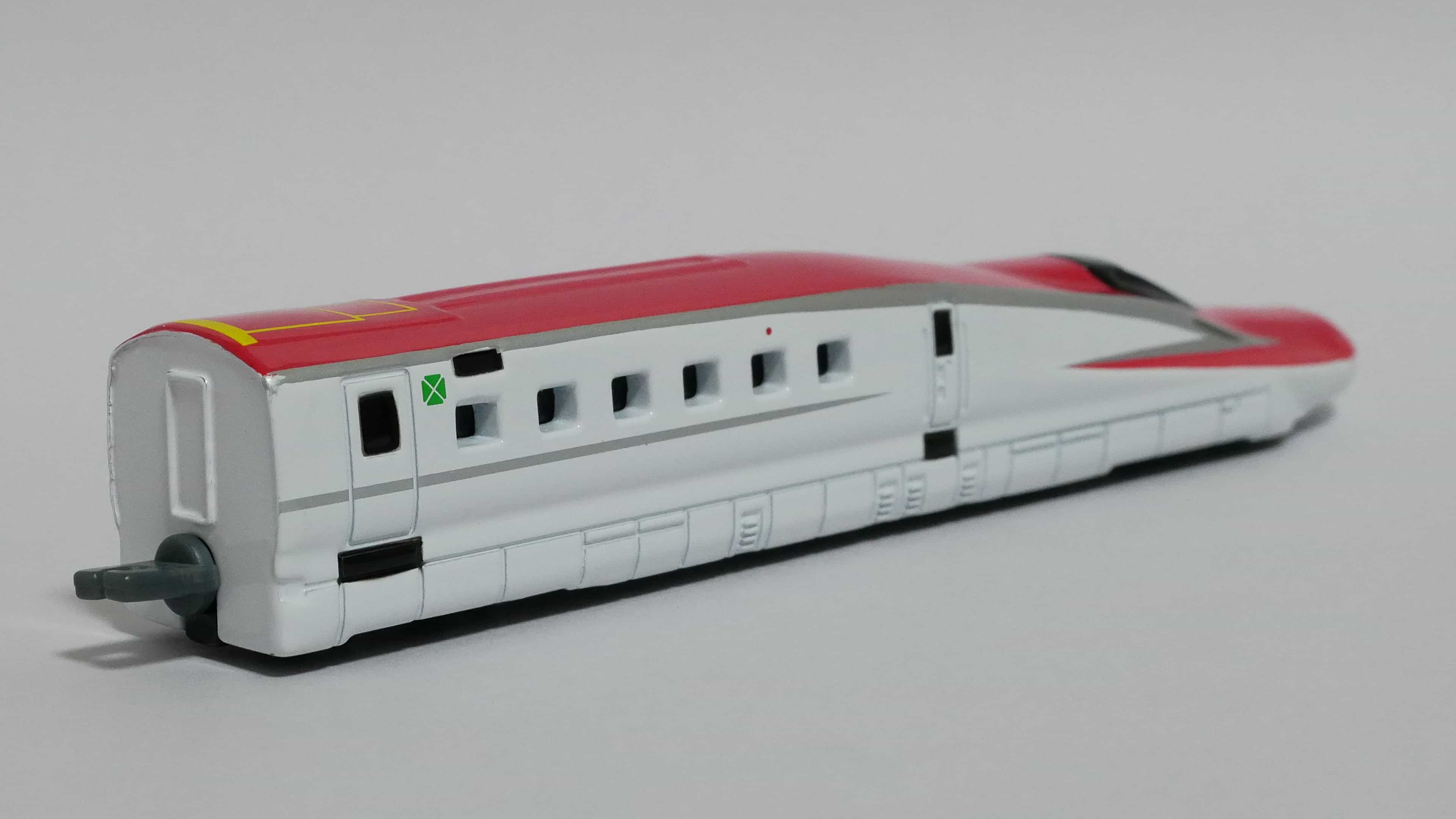 ロングタイプトミカNo.123-2E6系新幹線-後