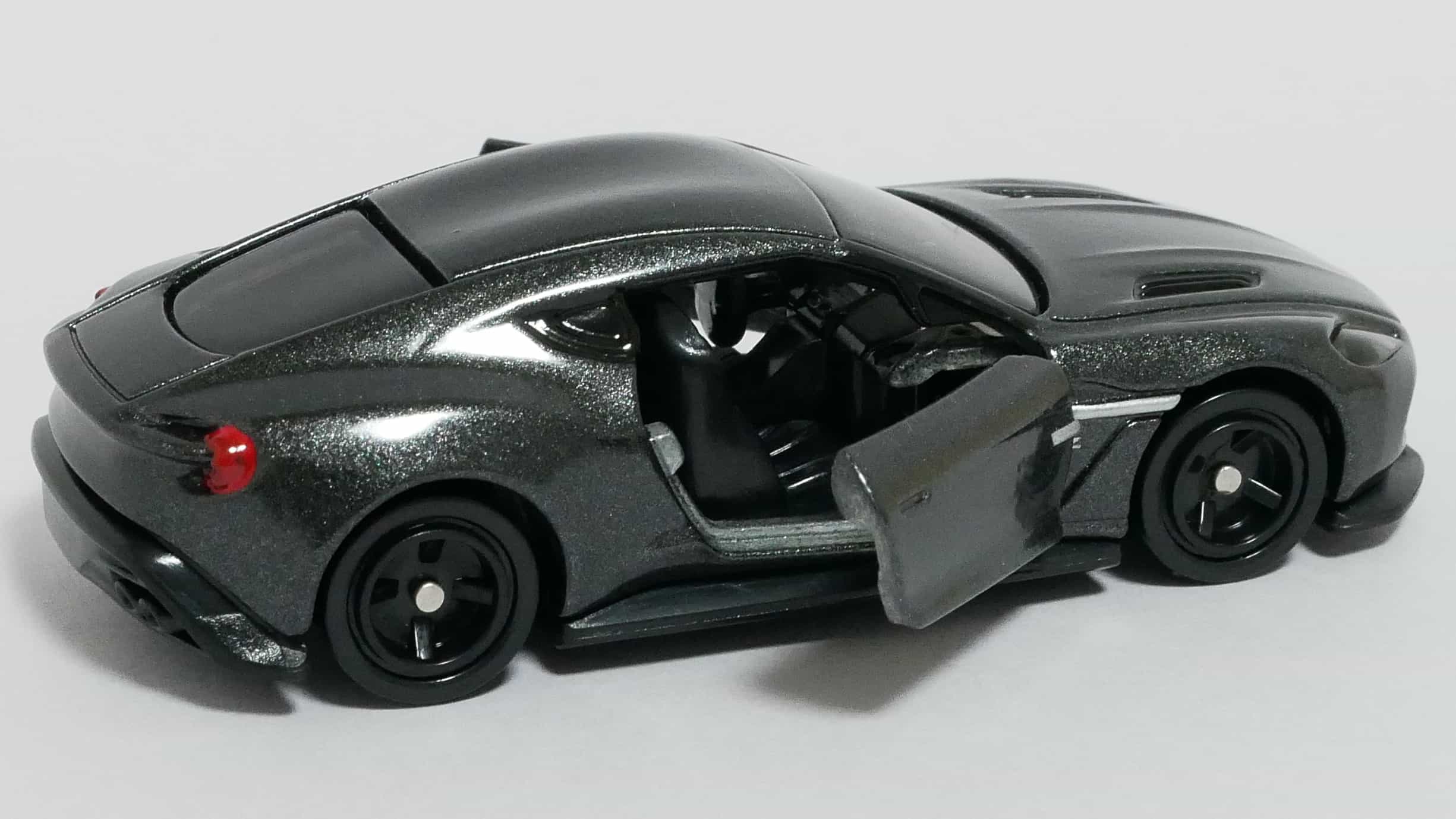 マスコミ　トミカ No.10 Yahoo!オークション - ⑦マスコミトミカ 緊急司令10-4-10-10