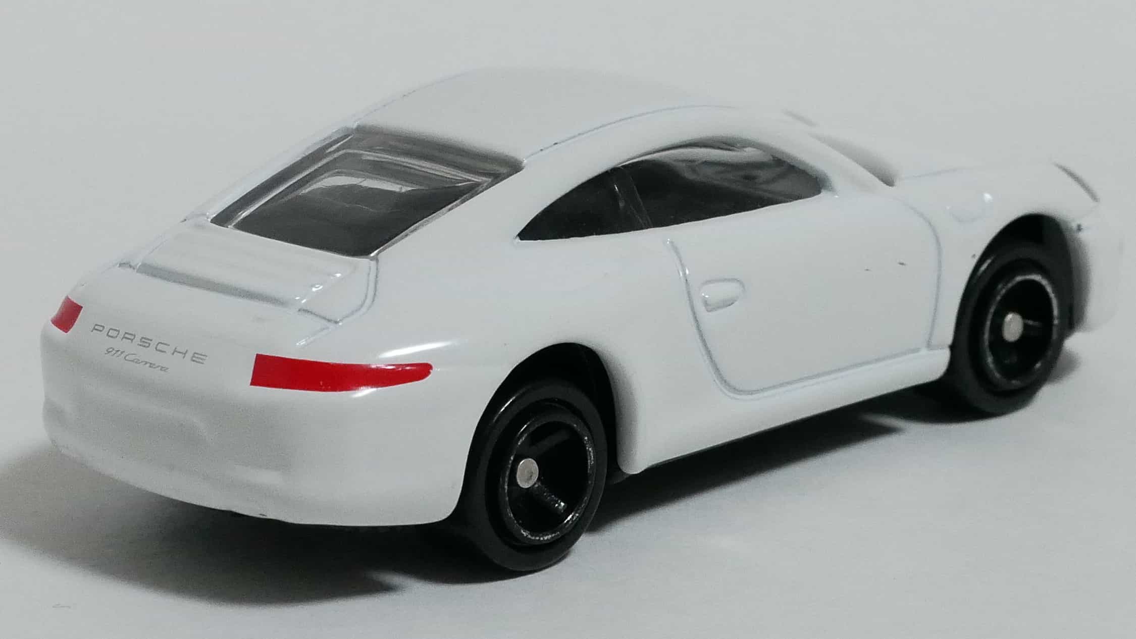 トミカNo.117-6ポルシェ911カレラ-後