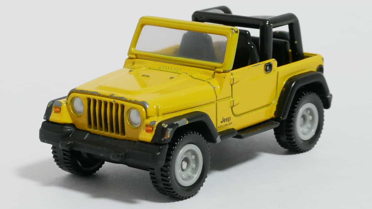 トミカNo.18-7ジープラングラー前
