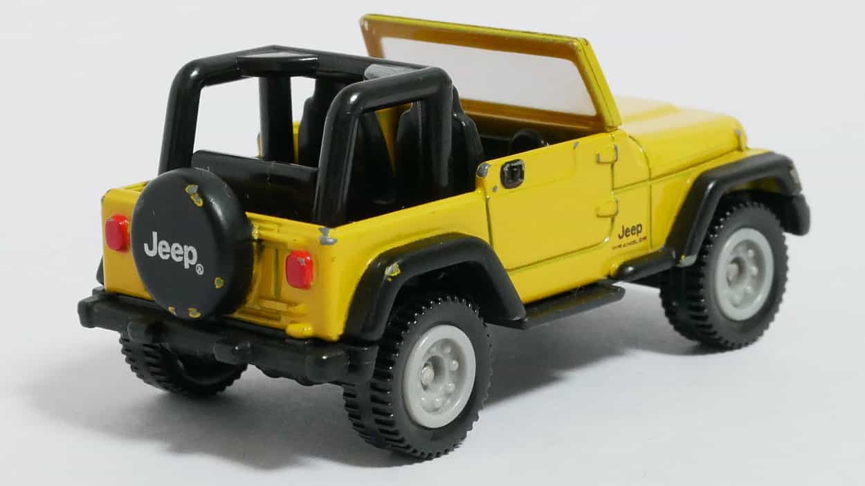 トミカNo.18-7ジープラングラー後