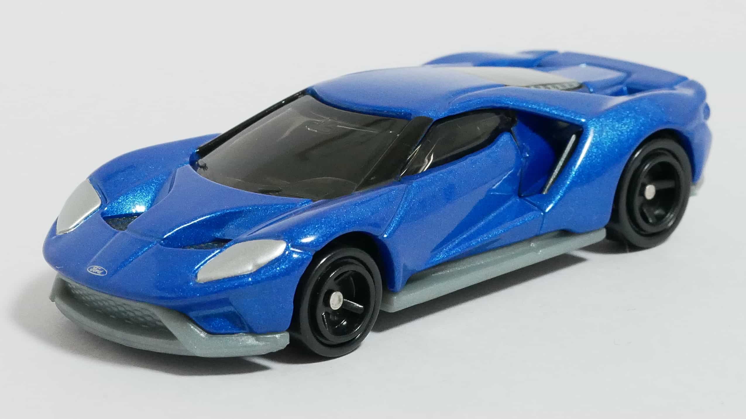 トミカNo.19-8フォードGT初回特別仕様前