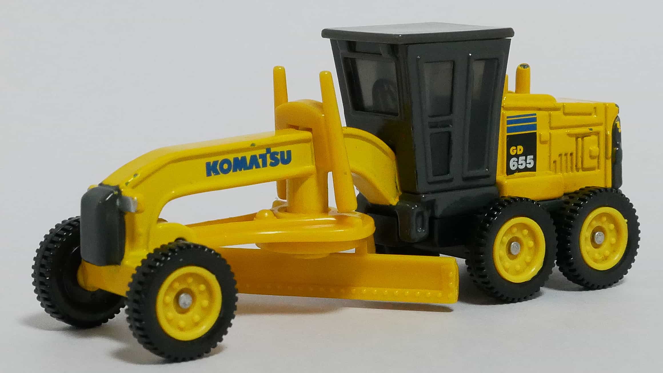 トミカNo.24-7コマツモーターグレーダー前