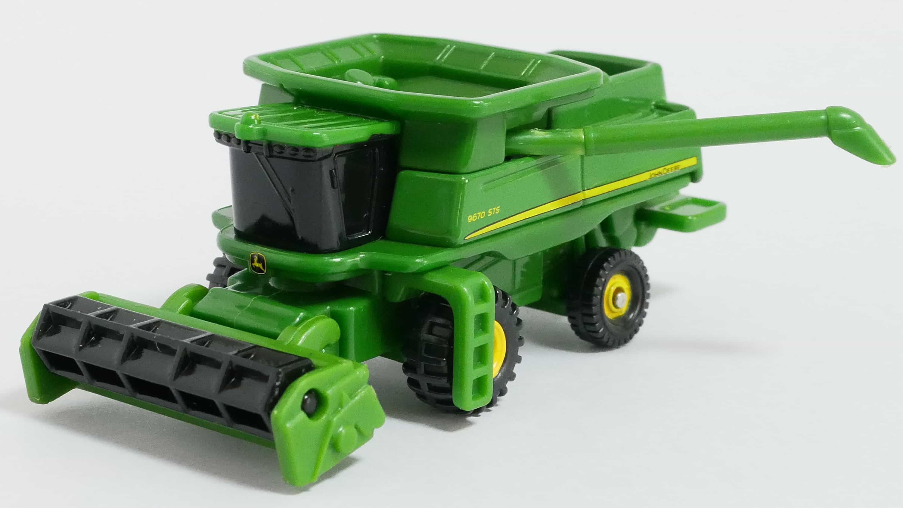 トミカNo.28-9ジョンディアコンバイン967-STS前