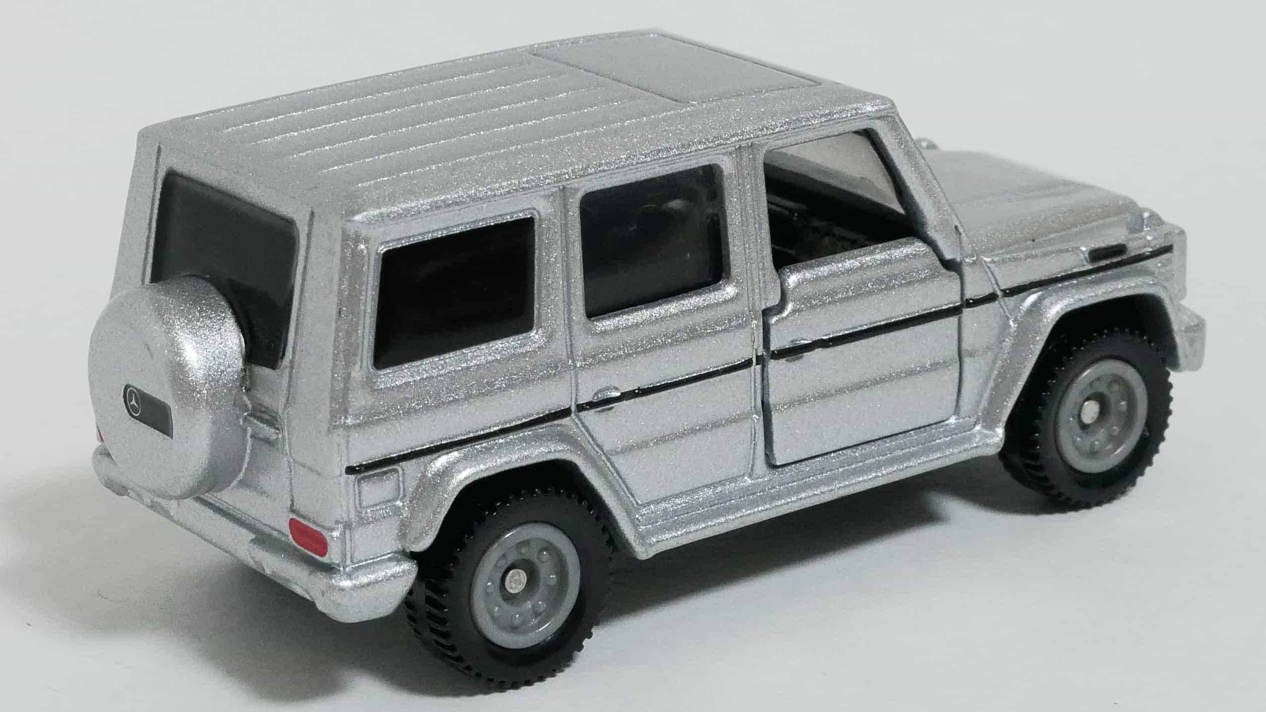 トミカNo.35-7メルセデスベンツGクラス-後