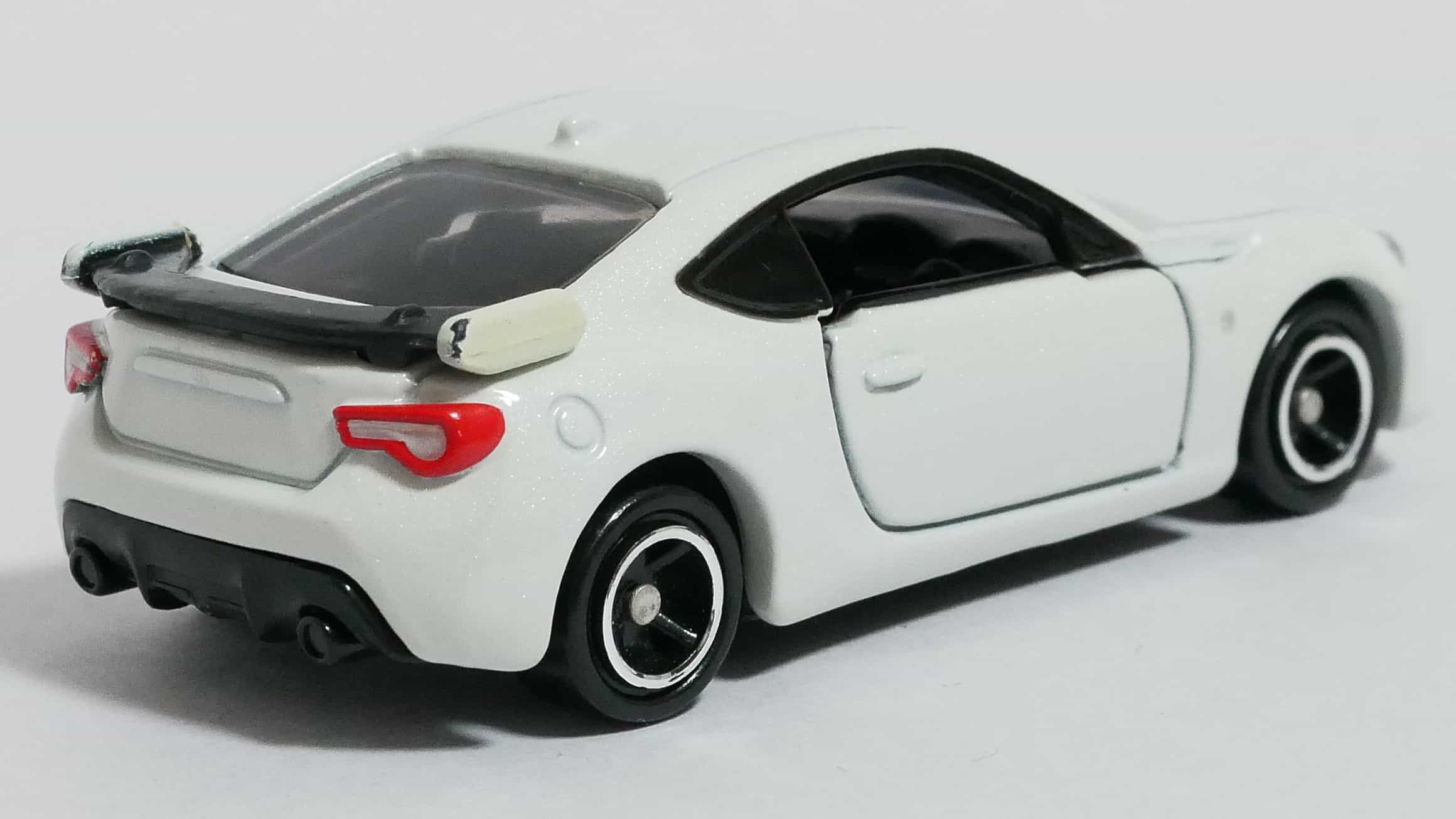 トミカNo.86-8トヨタ86-後