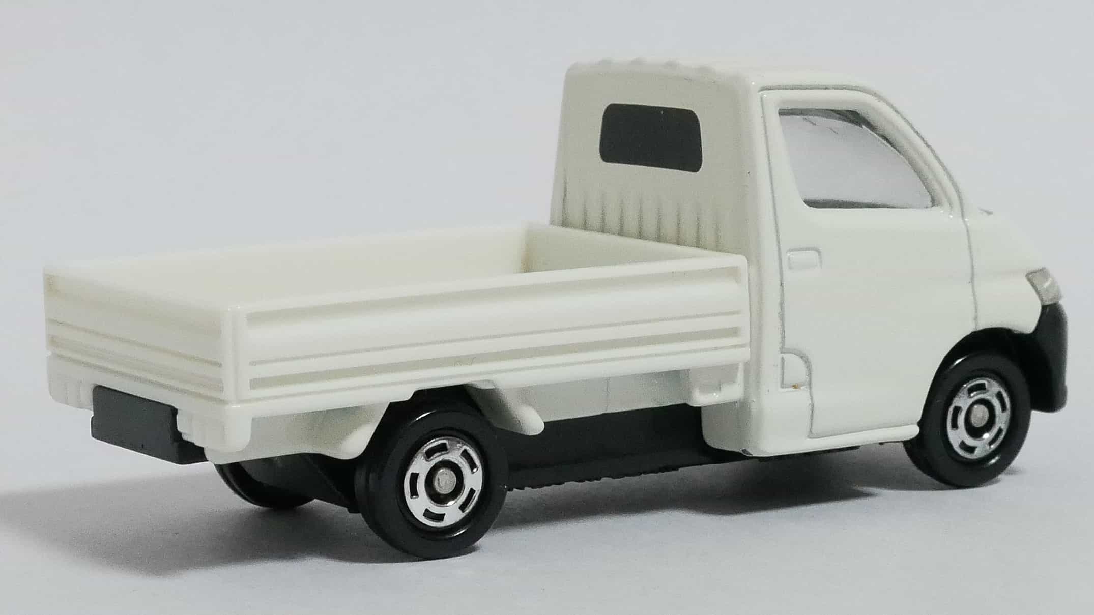 トミカNo.97-6トヨタタウンエース-後