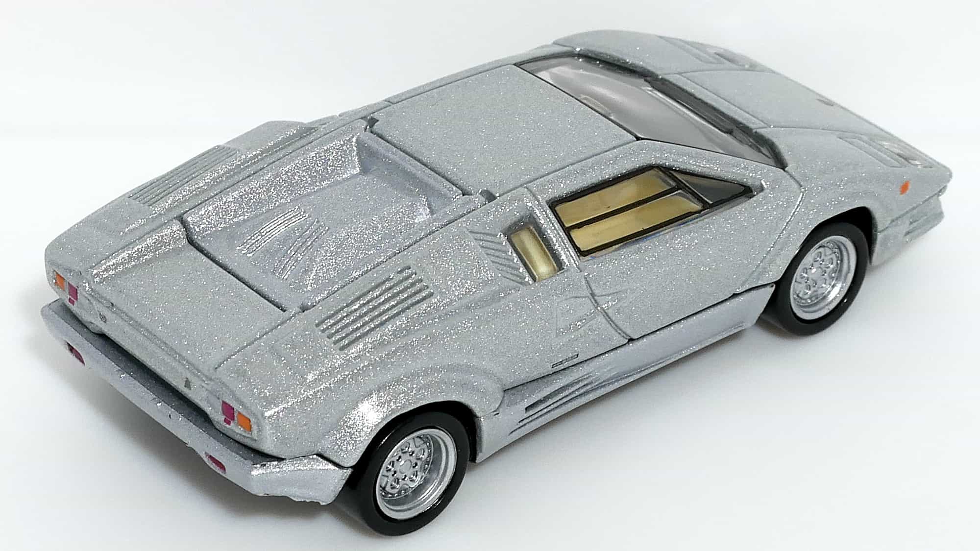 トミカプレミアム12-3ランボルギーニカウンタック25thアニバーサリー初回発売記念仕様_リア