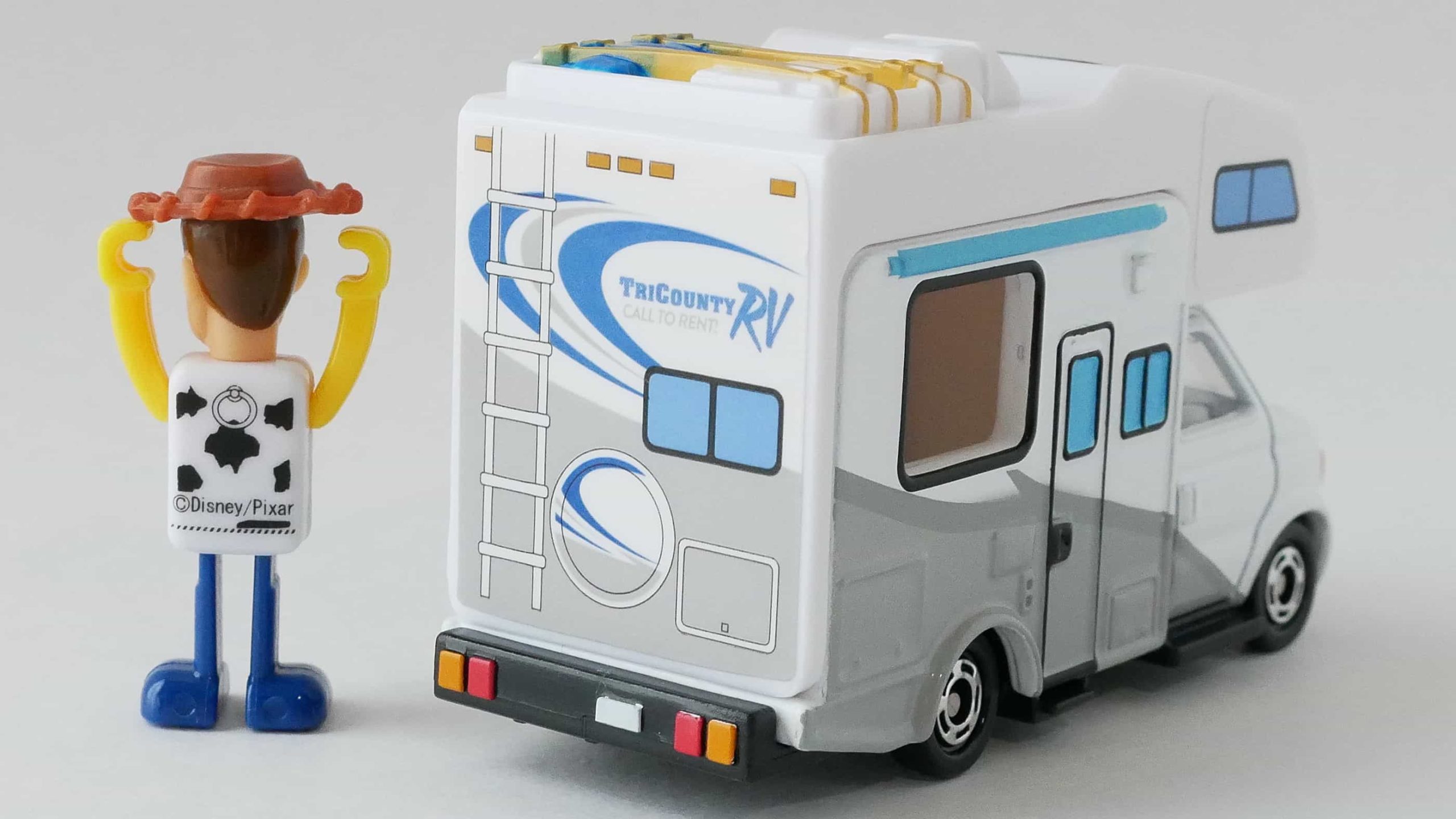 トイストーリードリームトミカライドオン_ウッディ&RVカー_後