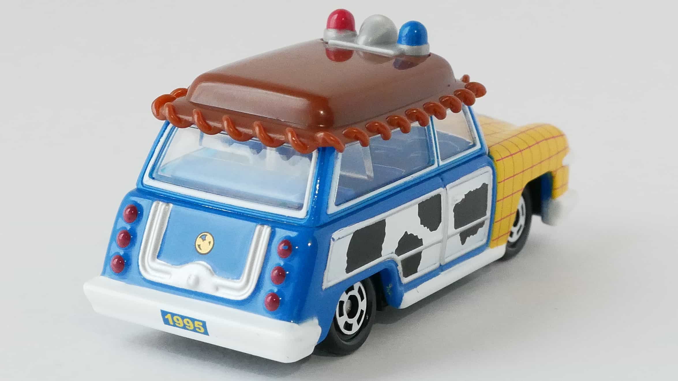 トイストーリー4トミカ_ラグーンワゴンウッディ_後