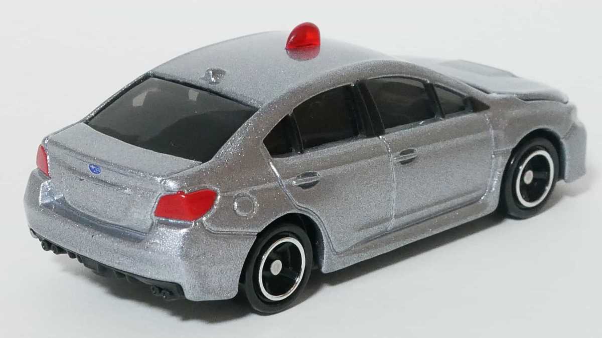 トミカ2-6スバルWRXS4覆面パトロールカー_後