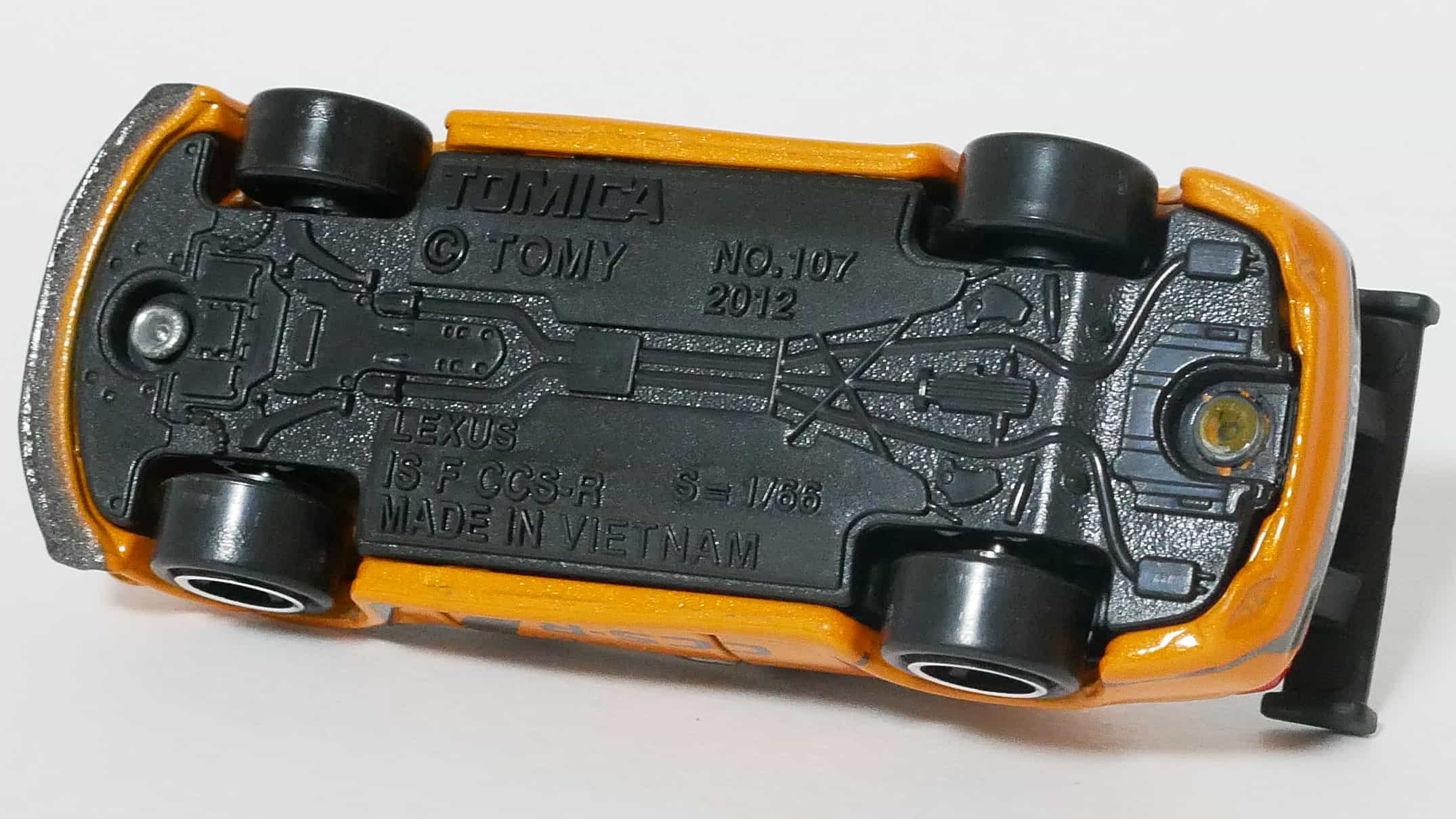 トミカ107-7レクサスISFCCS-R_裏