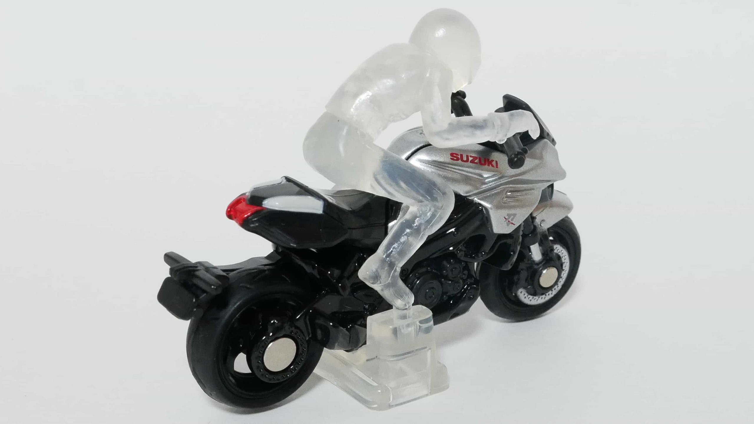 トミカ19-9スズキカタナ_後