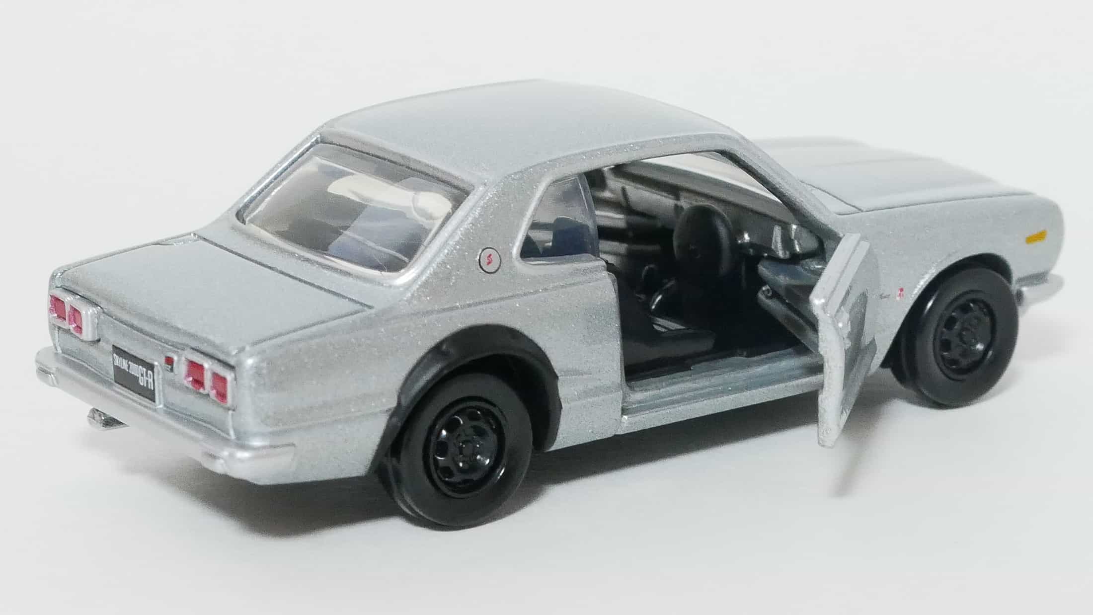 トミカプレミアム34-1_日産スカイラインGT-R(KPGC10)ドア