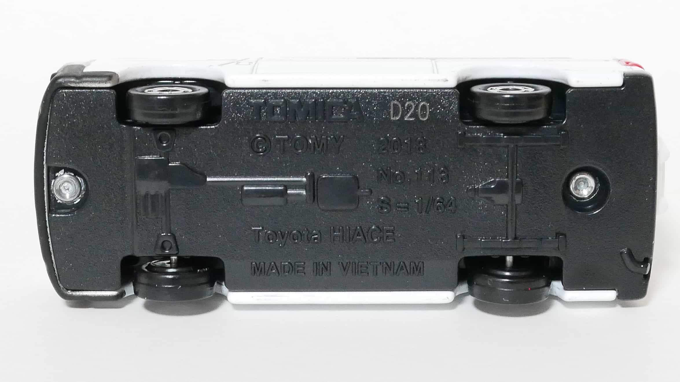 トミカ107-8衛星通信車_裏