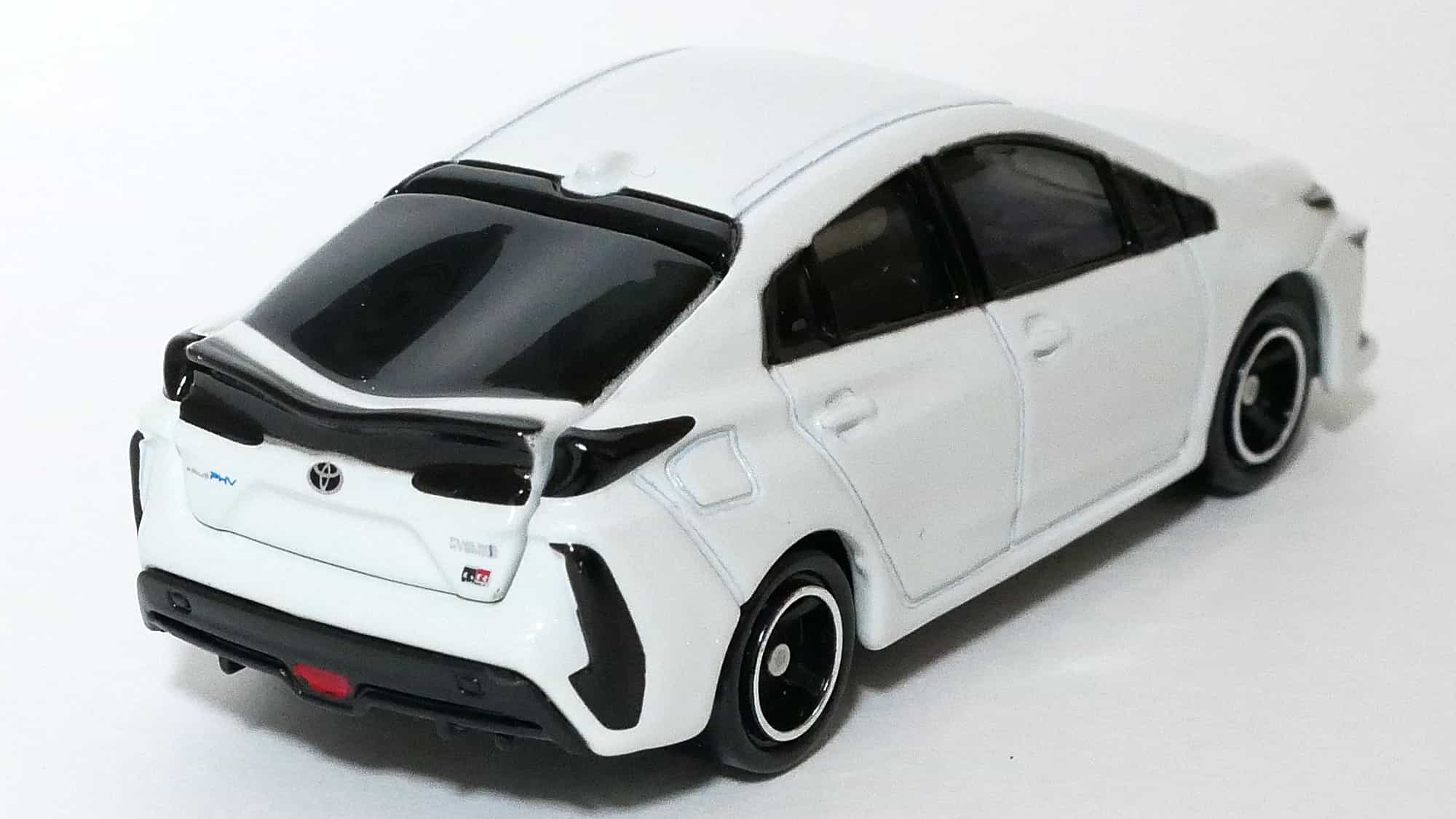 トミカ76-7プリウスPHV GR SPORT_後