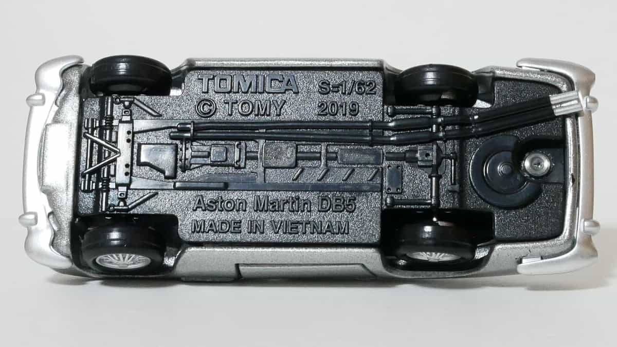 トミカプレミアム35-1アストンマーティン DB5_裏