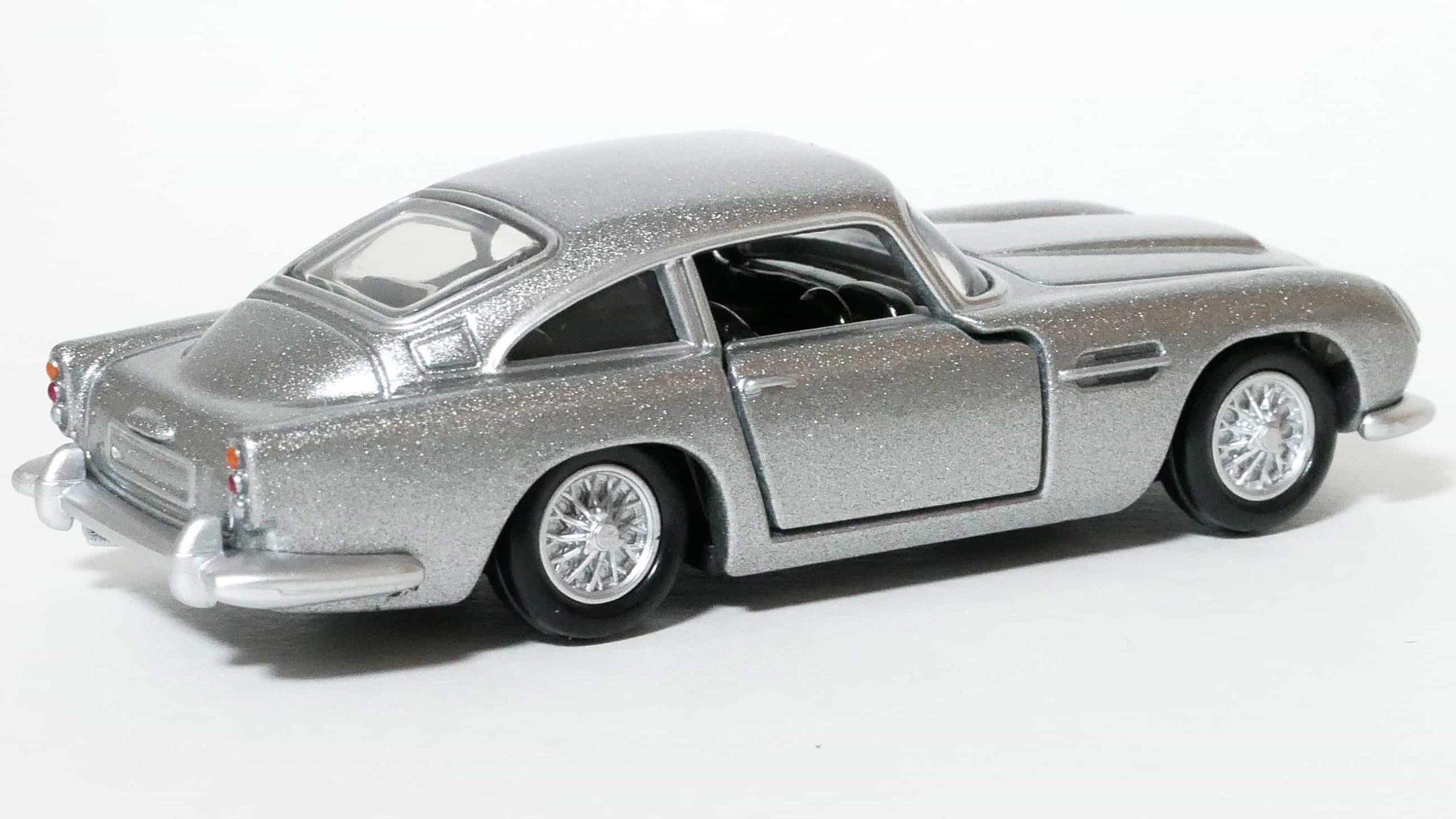 トミカプレミアム35-1アストンマーティン DB5_後