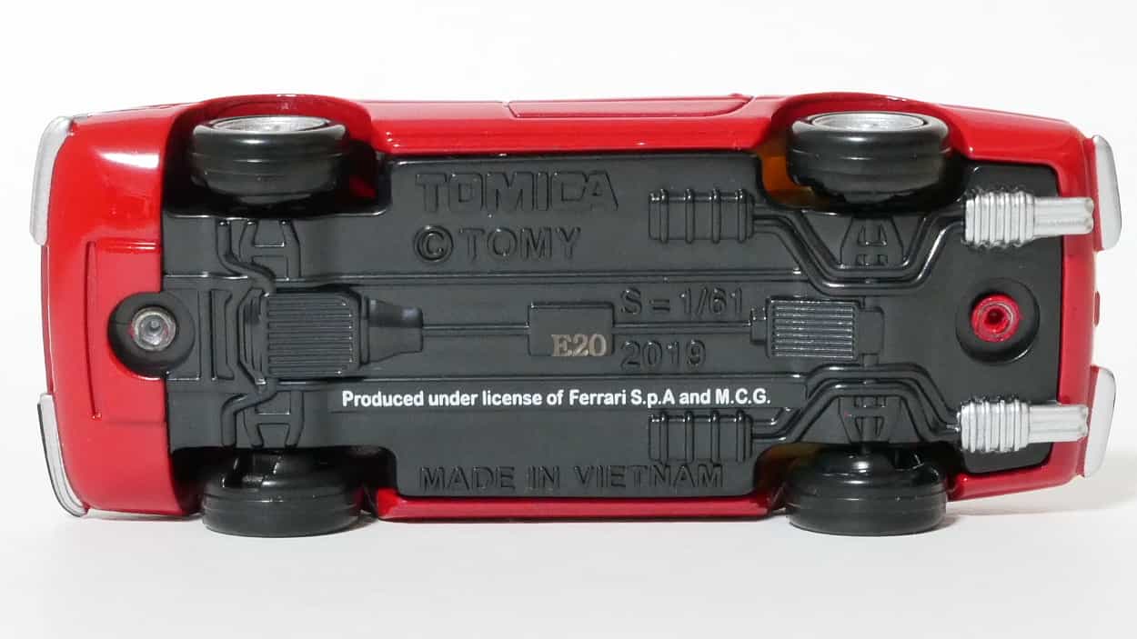 【廃盤】トミカプレミアム ＜40＞＜21＞ 通常・初回 各1台 セット 廃盤】トミカプレミアム ＜40＞＜21＞ 通常・初回 各1台 セット