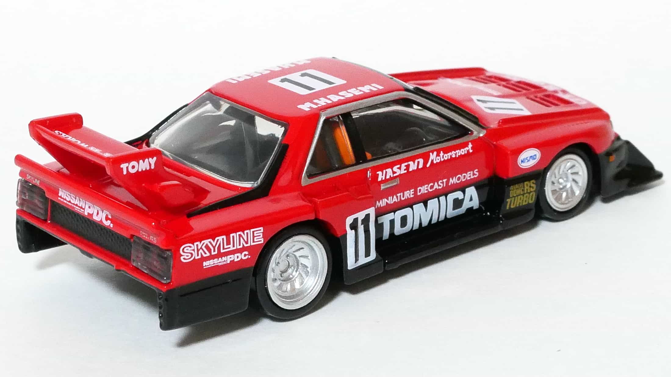 トミカプレミアム01-2スカイラインターボスーパーシルエット_リア