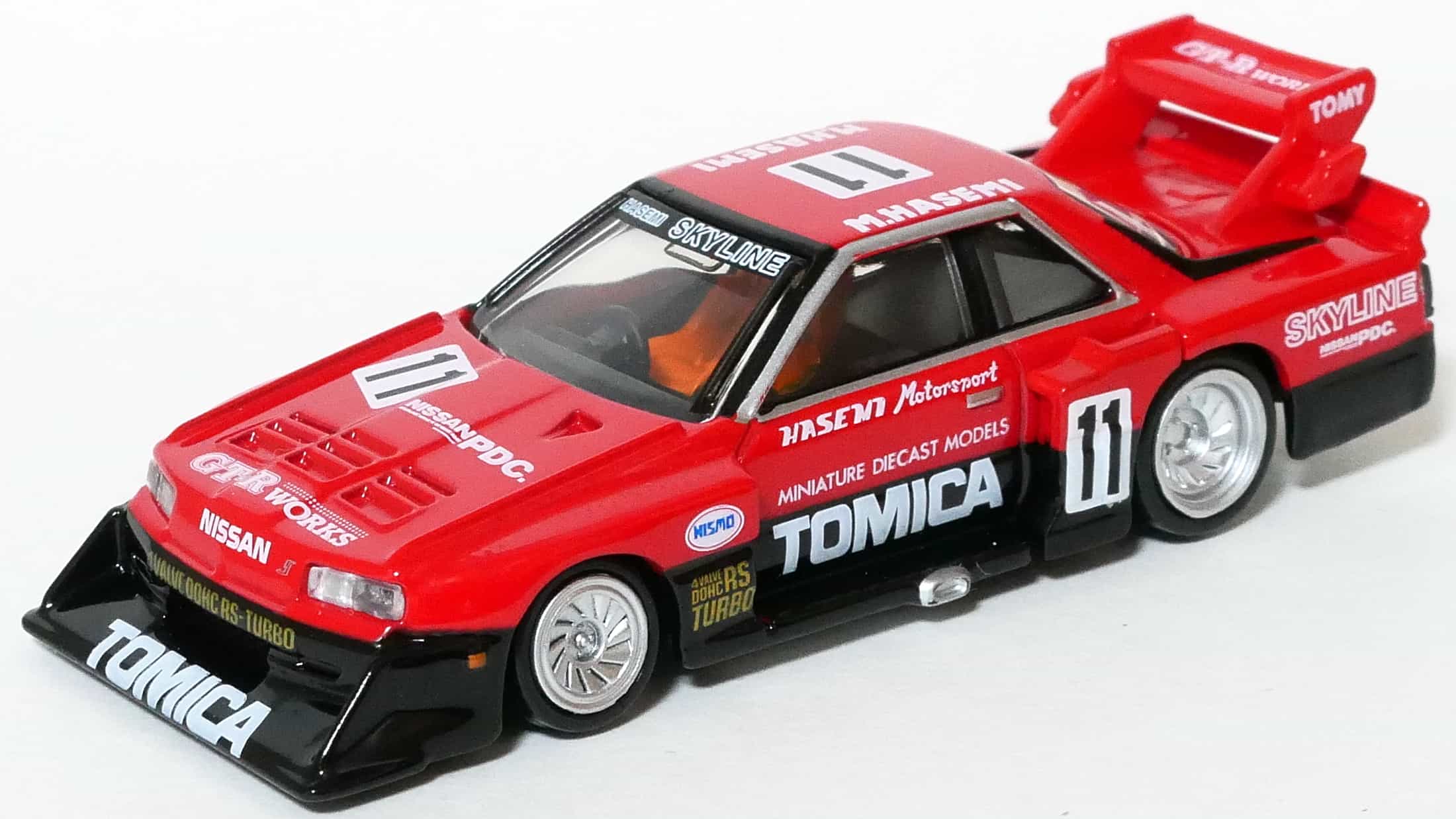 トミカプレミアム01-2スカイラインターボスーパーシルエット_前