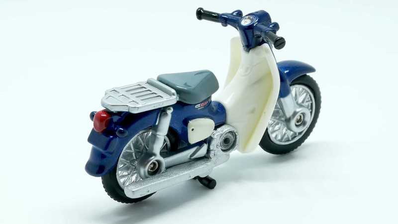 トミカ87-8 ホンダ スーパーカブ_後