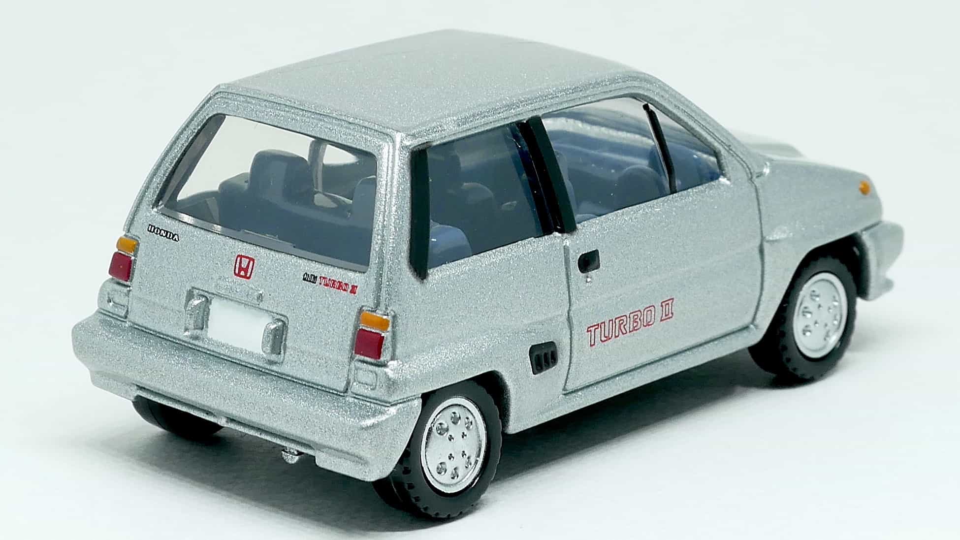 トミカプレミアム35-2_ホンダシティターボ2_写真右後ろ